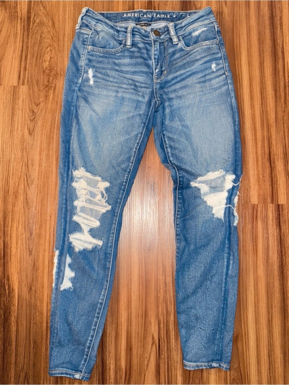 American Eagle Outfitters Distressed Light Blue Skinny Jeans